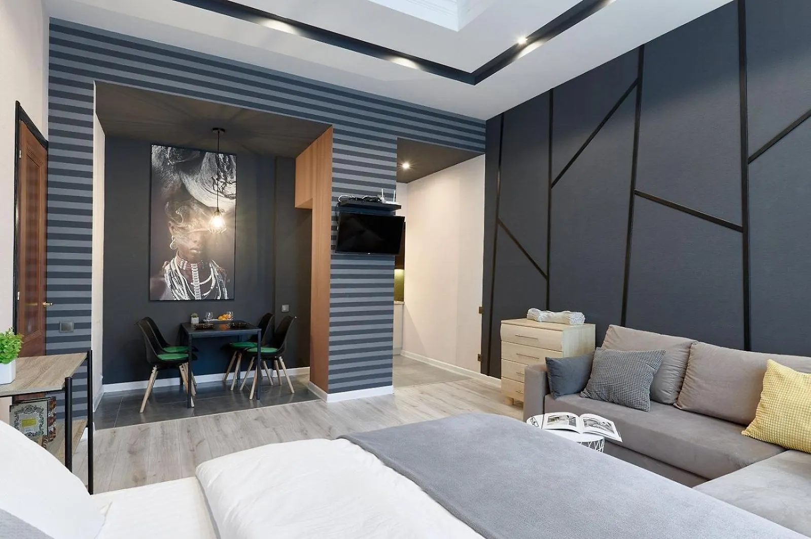 Apartments Center2- Олімпійська - Хрещатик- Жк Manhattan City Kпі З Паркінгом -Лесі Українки Бульвар Kiev 0*,  Ukrayna